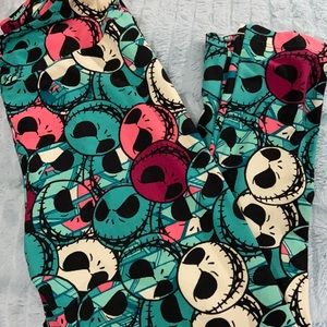 LuLaRoe leggings villain